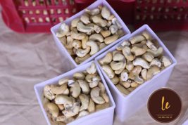 Hạt điều rang muối bóc vỏ nguyên hạt 500gr